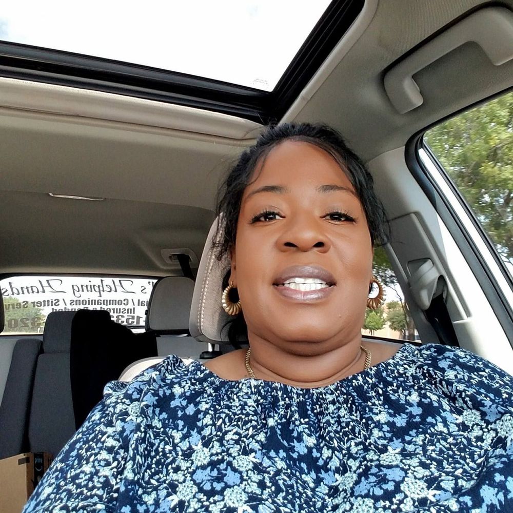 Meet your Posher, Kyrie